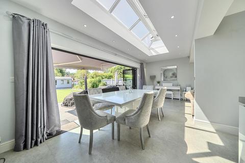 5 bedroom house for sale, Sefton Road, Petts Wood, Orpington