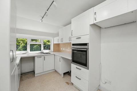 3 bedroom semi-detached house for sale, COLERIDGE ROAD, NORTH FINCHLEY, N12