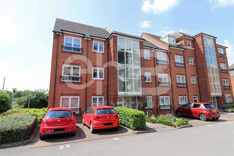 2 bed flat/apartment for rent in Bread And Meat Close, Warwick