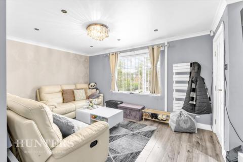 2 bedroom semi-detached house for sale, Reins Lee Avenue, Oldham