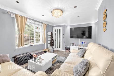 2 bedroom semi-detached house for sale, Reins Lee Avenue, Oldham