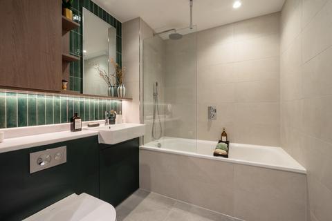 2 bedroom maisonette to rent, Aviator Drive London NW2