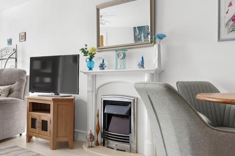 2 bedroom retirement property for sale, High Street, Ongar, CM5