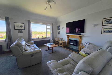 4 bedroom detached house for sale, Greenacre Close, Northam