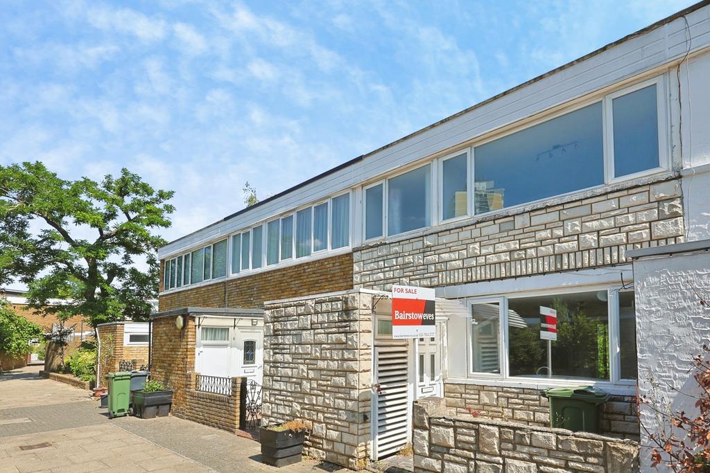 Detached house exterior