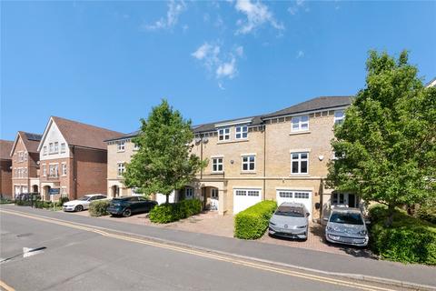 Heacham Avenue, Uxbridge UB10