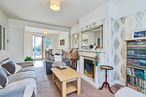 2 bedroom semi-detached house for sale, Warwick Road, Oldbury