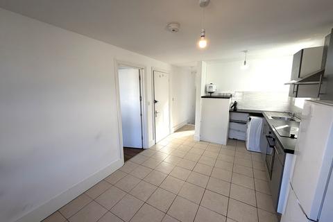 undefined, 94 Holmesdale Road, London SE25