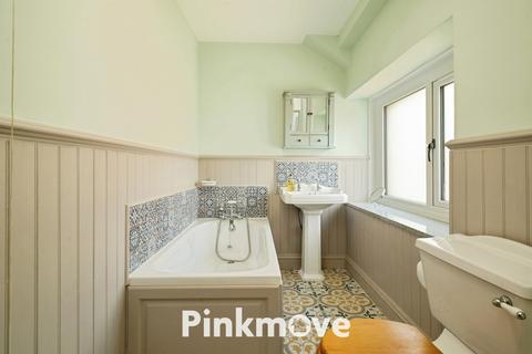 3 bedroom terraced house for sale, Viaduct Road, Pontypool NP4
