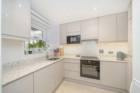 2 bedroom flat for sale, Primrose Place, Isleworth TW7