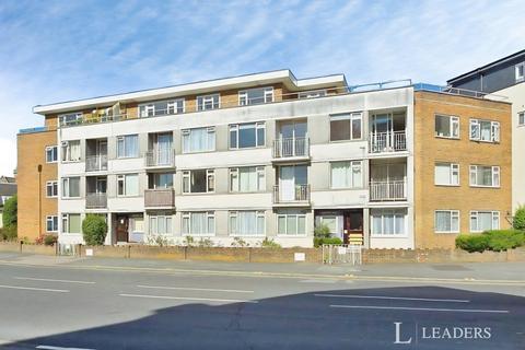 2 bedroom flat to rent, Bourneside Court, Seaside Road, East Sussex, BN21