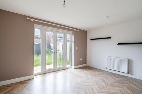 3 bedroom semi-detached house for sale, Market Weighton, York, YO43 3RU