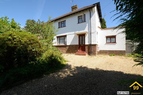3 bedroom semi-detached house for sale, Pollards Oak Crescent, Oxted, United Kingdom, RH8