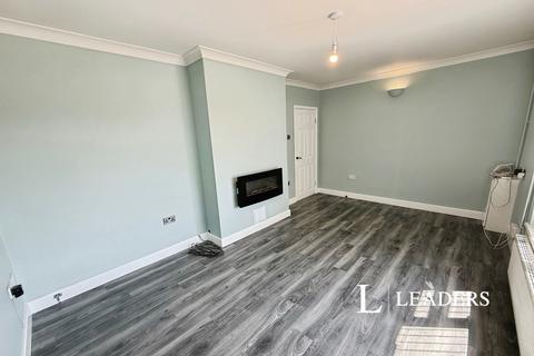 3 bed semi-detached house for rent in Thornham Green, Stoke-on-Trent, Staffordshire, ST2