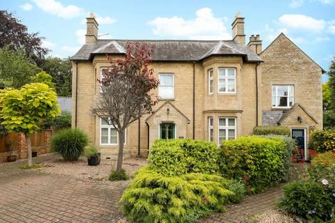 undefined, Queen Street, Geddington, Kettering