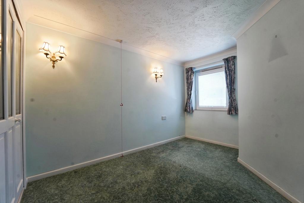 Apartment in Hove, Brighton and Hove - View 5