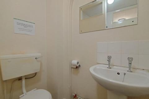 1 bedroom flat for sale, Unit 2, 2 Elm Park Road, Winchmore Hill, London, N21 2HN