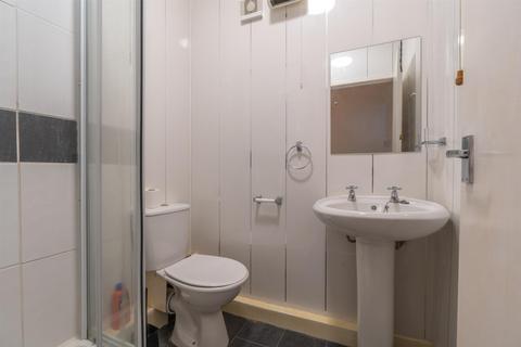1 bedroom flat to rent, 5 Eagle Parade, Buxton