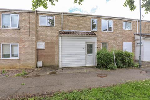 3 bedroom terraced house to rent, Ibsen Walk, Corby