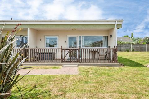 2 bedroom bungalow for sale, Mill Lane, Bacton, Norwich