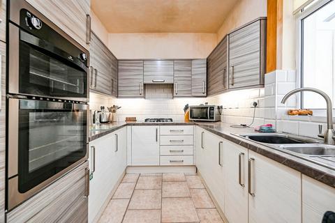 4 bedroom semi-detached house for sale, Leyland Road, Southport