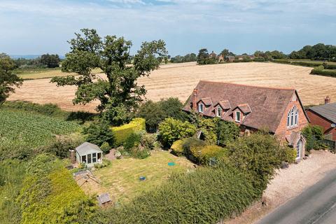 4 bedroom detached house for sale, Bickerton Road, Hampton, SY14