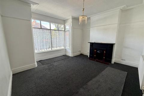 6 bedroom semi-detached house to rent, Lonsdale Road, Wolverhampton