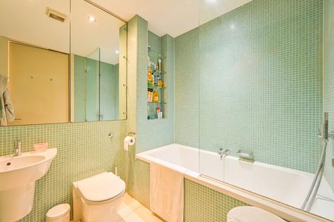 2 bedroom flat for sale, Cock Lane, Farringdon, London, EC1A