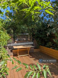 1 bedroom maisonette to rent, Queensdown Road, London, E5