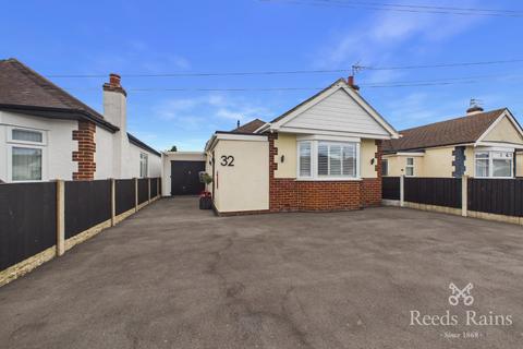 4 bedroom bungalow for sale, Shaun Drive, Denbighshire LL18