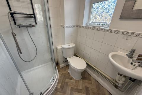 3 bedroom semi-detached house for sale, Malham Way, Oadby, LE2