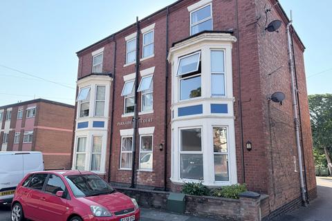 1 bedroom flat for sale, Clarence Road, Hinckley