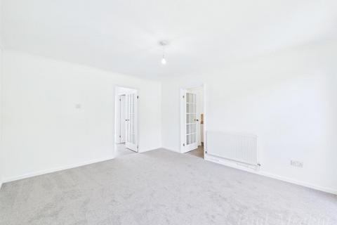 1 bedroom flat to rent, Markfield, Court Wood Lane, Croydon