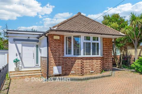 3 bedroom semi-detached bungalow for sale, Caterham Avenue, Ilford IG5