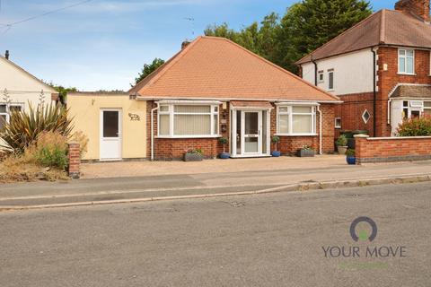 2 bedroom bungalow for sale, Grange Drive, Leicester LE2
