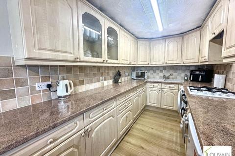 3 bedroom terraced house for sale, Charles Street, Abertysswg