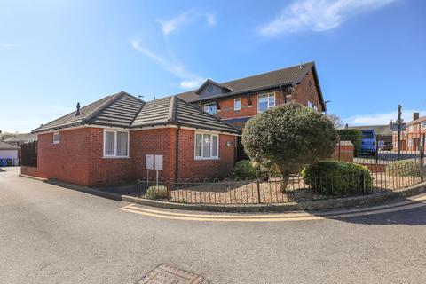 2 bedroom bungalow for sale, Normandy Close, Burton Latimer, Kettering