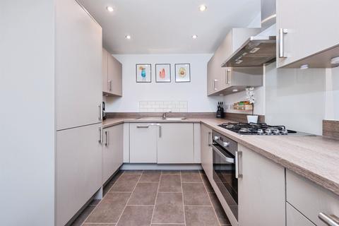 4 bedroom end of terrace house for sale, Bourton Road, Banbury