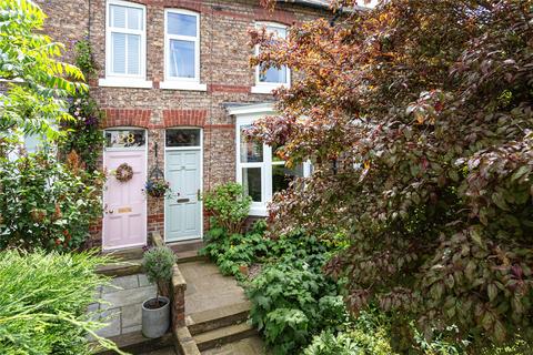 2 bedroom terraced house for sale, The Village, York YO32