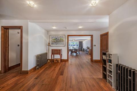 undefined, Wharfe Lane, Henley-on-Thames, Oxfordshire RG9