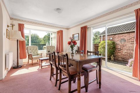 2 bedroom bungalow for sale, Galley Field, Abingdon, OX14