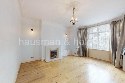 3 bedroom terraced house for sale, Dartmouth Road, NW4
