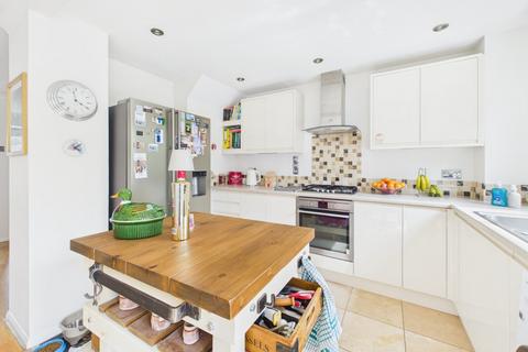 undefined, Ruscombe Gardens, Datchet, Berkshire, SL3