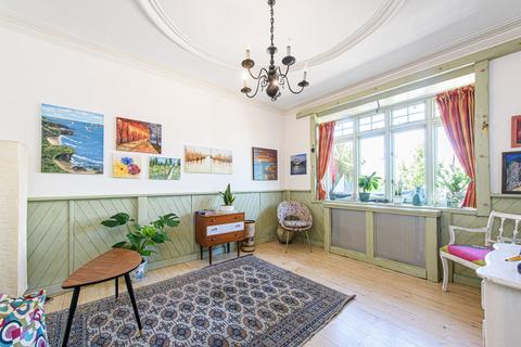 3 bedroom terraced house for sale, Woodstock Avenue, Golders Green, London, NW11