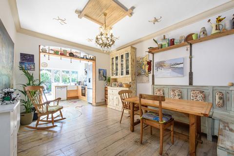 3 bedroom terraced house for sale, Woodstock Avenue, Golders Green, London, NW11