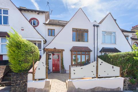 Woodstock Avenue, Golders Green, London, NW11