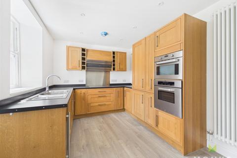 3 bedroom detached house for sale, Kimberley Lane, St Martins