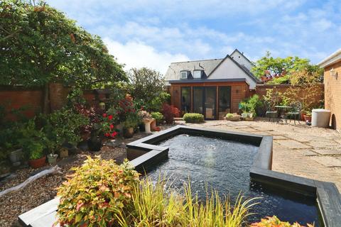 4 bedroom detached house for sale, Westward Rise, Barry