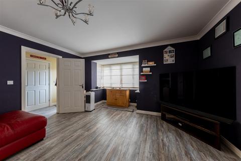 4 bedroom detached house for sale, Shakerley Close, Oakmere
