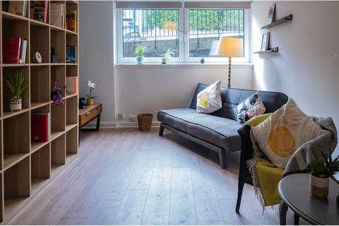 1 bedroom ground floor flat for sale, Laverockbank Crescent, Edinburgh, EH5